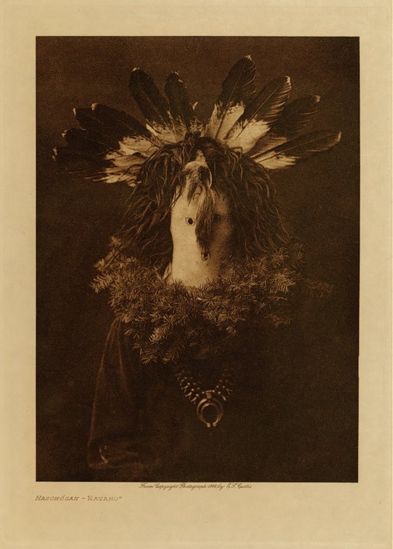 0_4c134_17f21dbc_XL.jpg