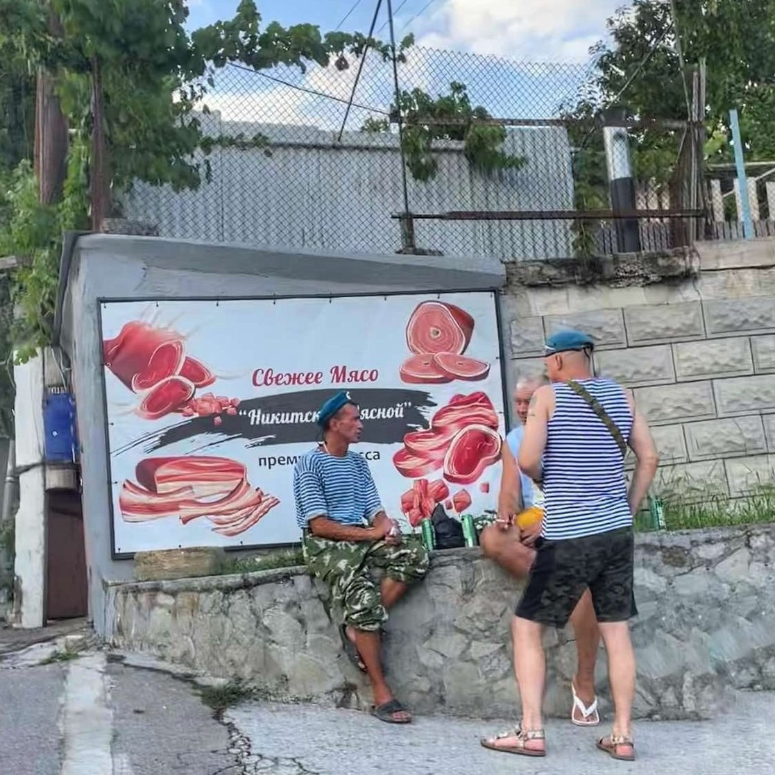 13677543.jpg