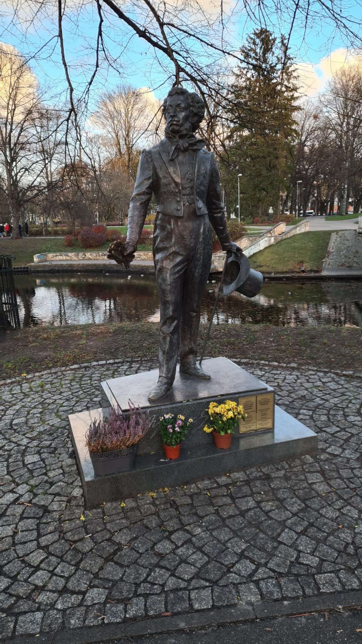 16696166142170.jpg