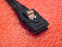 200px-SFF_8087.jpg
