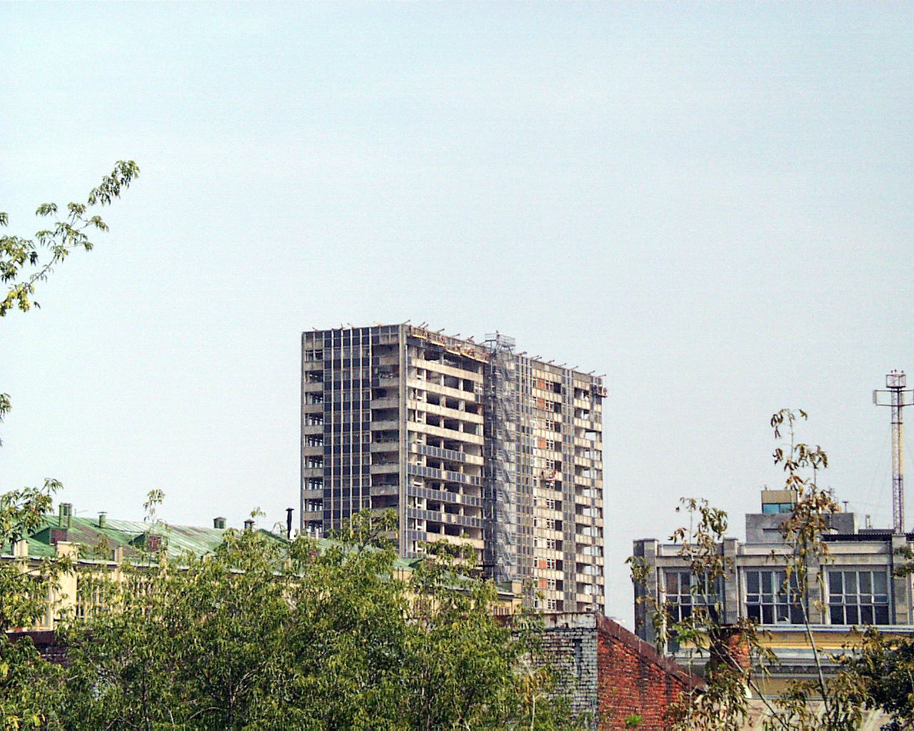 22(2)-07-2002.jpg