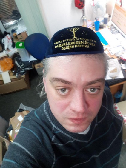 2378905425.jpg
