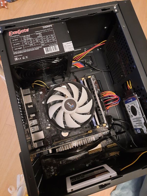 BLU2mGgP6e8 (1).jpg