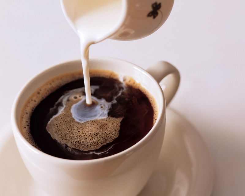 Coffee-11-UZV8EJVJTK-1280x1024[1].jpg