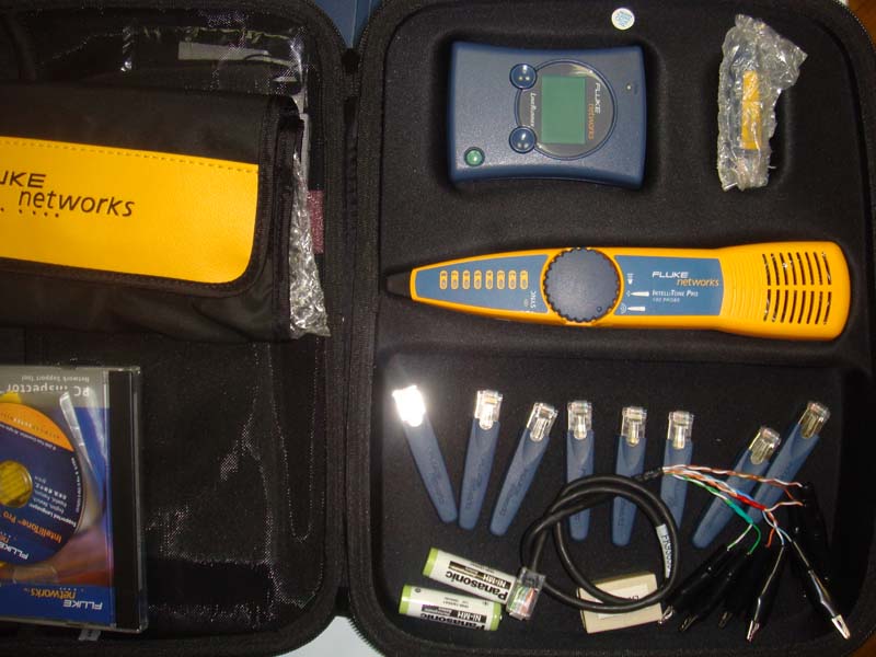 Fluke LinkRunner-kit.jpg