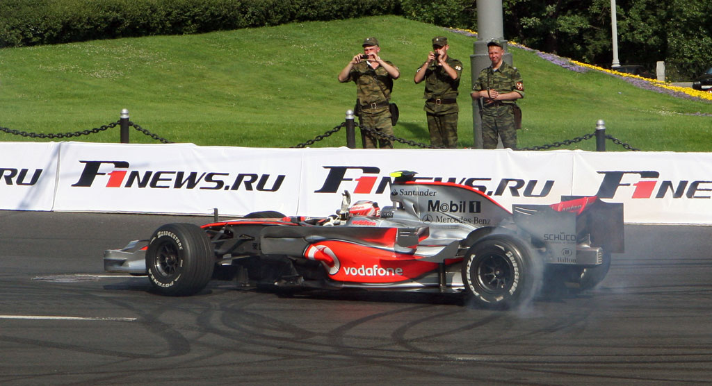FORMULA-1-120.jpg