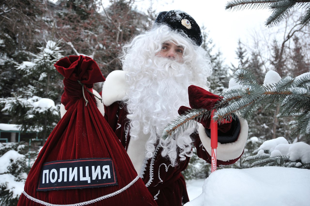police_ded_moroz.jpg