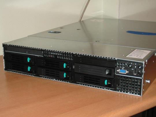 sr2400mainfrontview_112.jpg