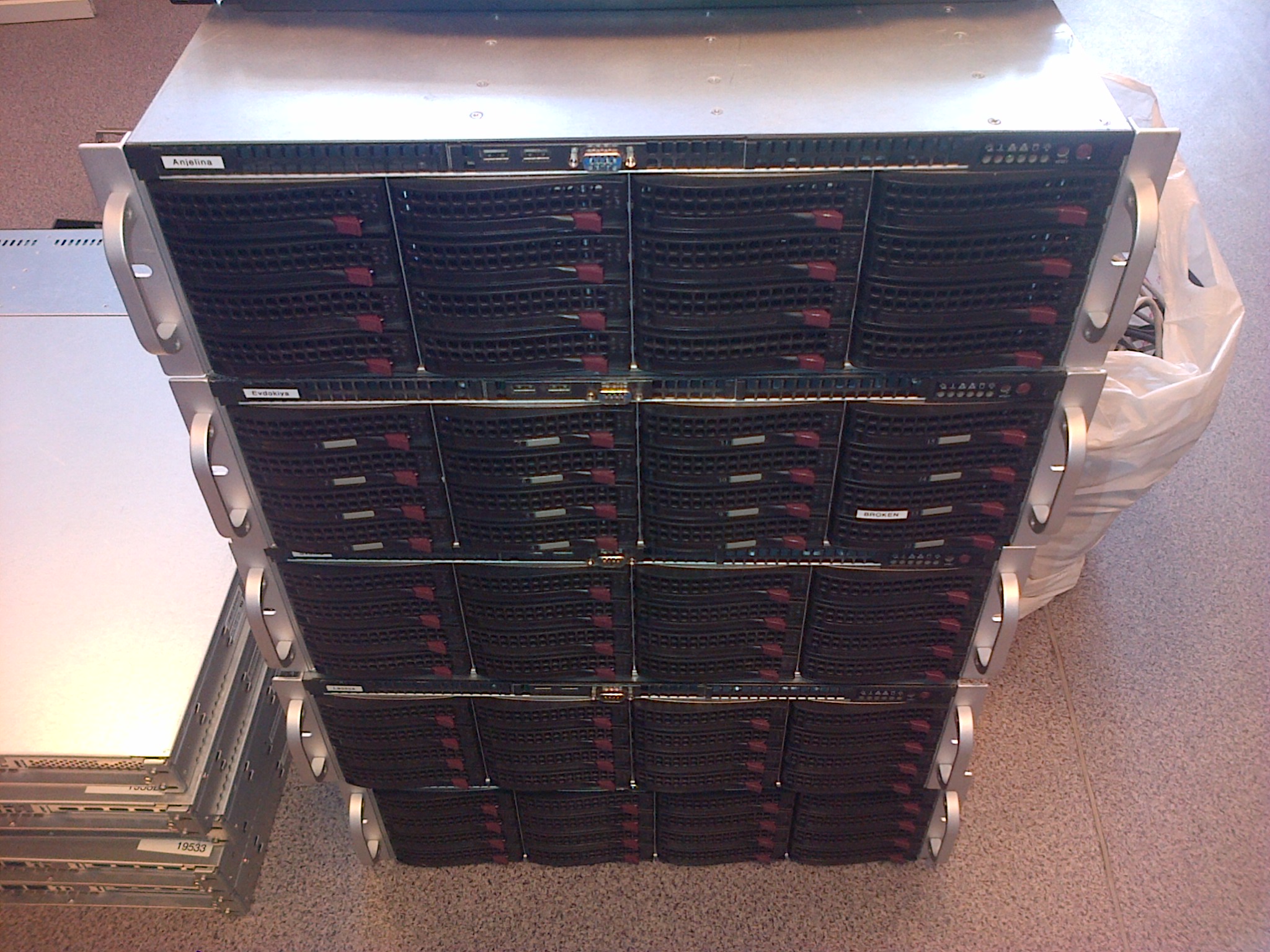 supermicro.jpg